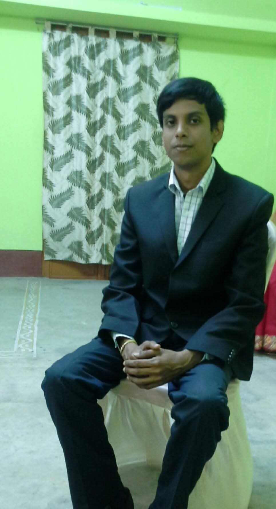 4th Author, Diptanu Das